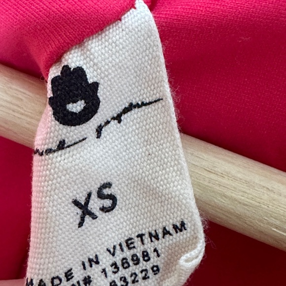 Spiritual Gangster Gym wear Centered Brami Crop Top - Picture 2 of 7